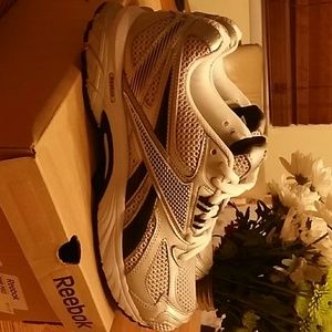 Reebok Pheehan Run tennis shoes